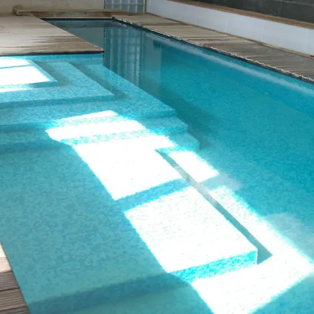 Le Clos Du Miroir 3* Courset