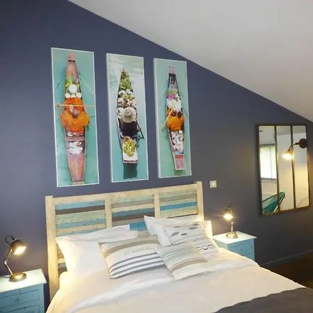 ベッド・アンド・ブレックファスト Le Clos Du Miroir Courset