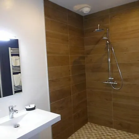 Le Clos Du Miroir Courset