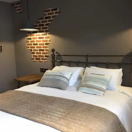Le Clos Du Miroir