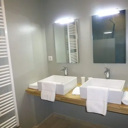 Bed & Breakfast Le Clos Du Miroir 3*