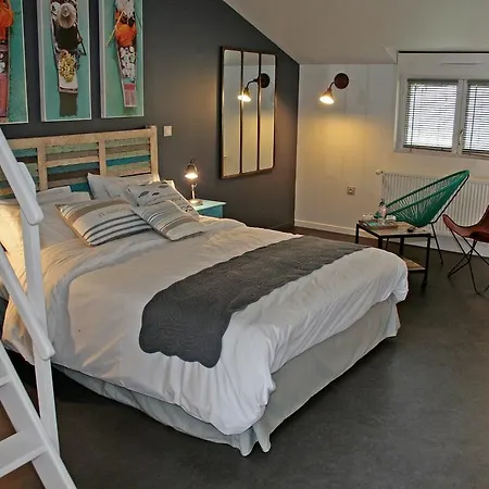 Bed & Breakfast Le Clos Du Miroir 3*