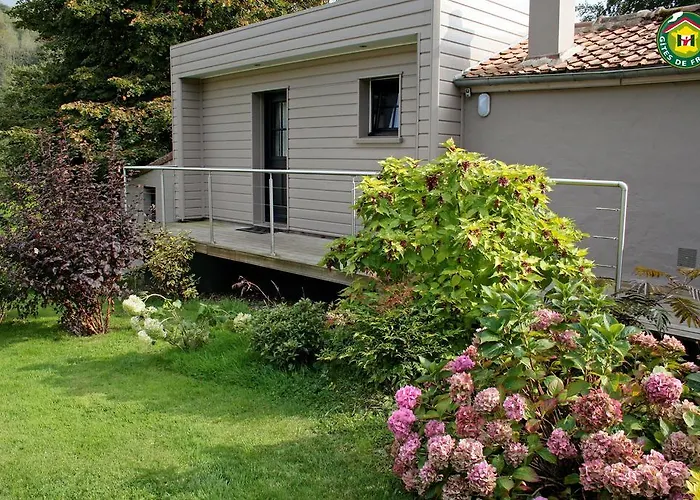 Le Clos Du Miroir Courset