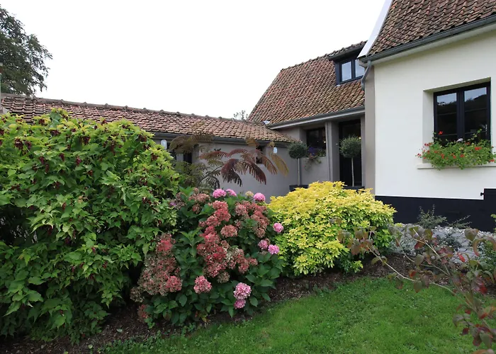 Couette-café Le Clos Du Miroir 3*