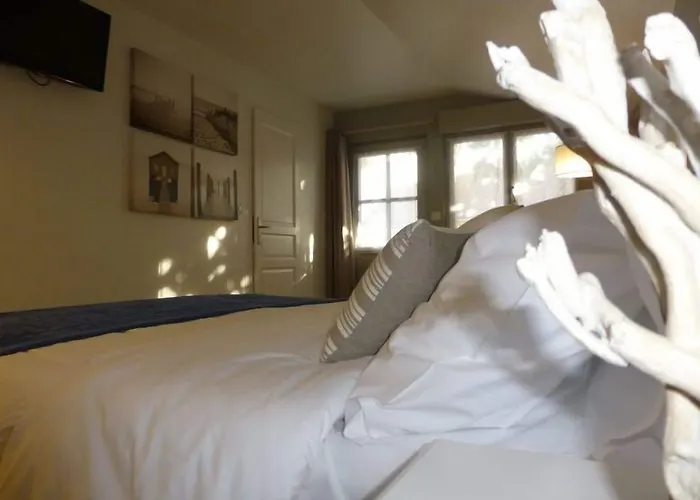 Couette-café Le Clos Du Miroir Courset