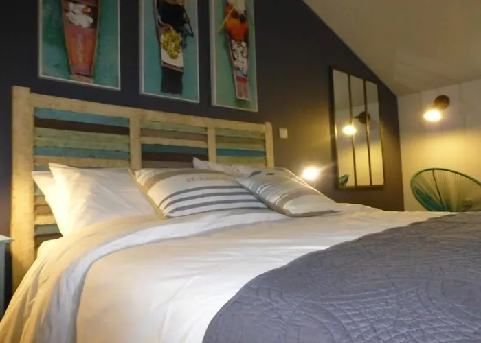 Le Clos Du Miroir Couette-café