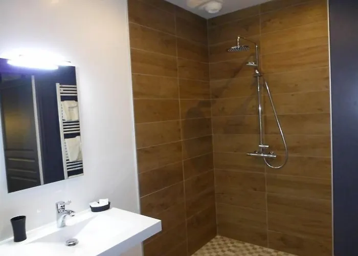 Le Clos Du Miroir Courset