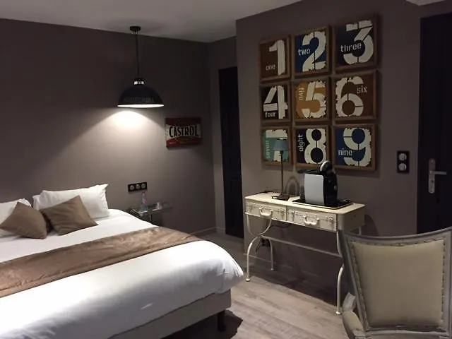 Le Clos Du Miroir Courset